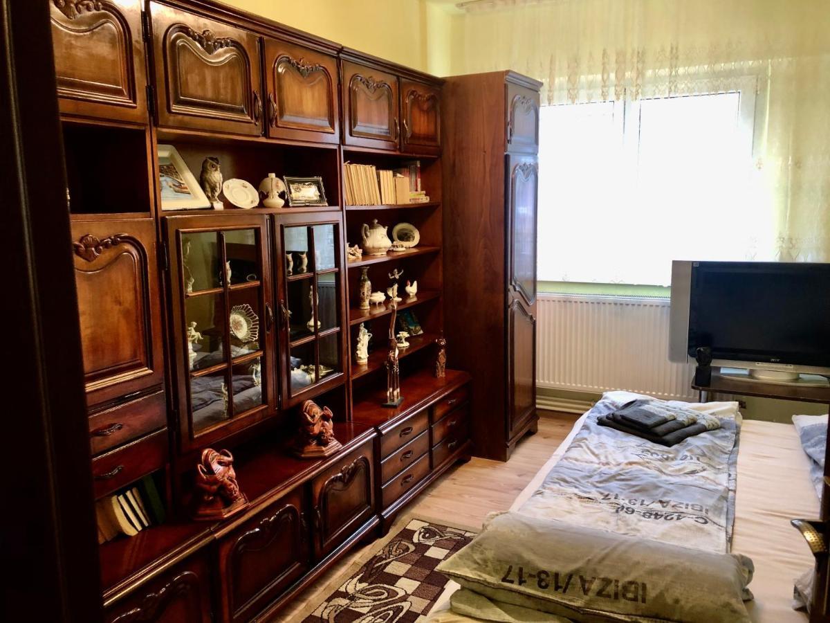 La Symo Apartament Straja Lupeni Lupeni  외부 사진